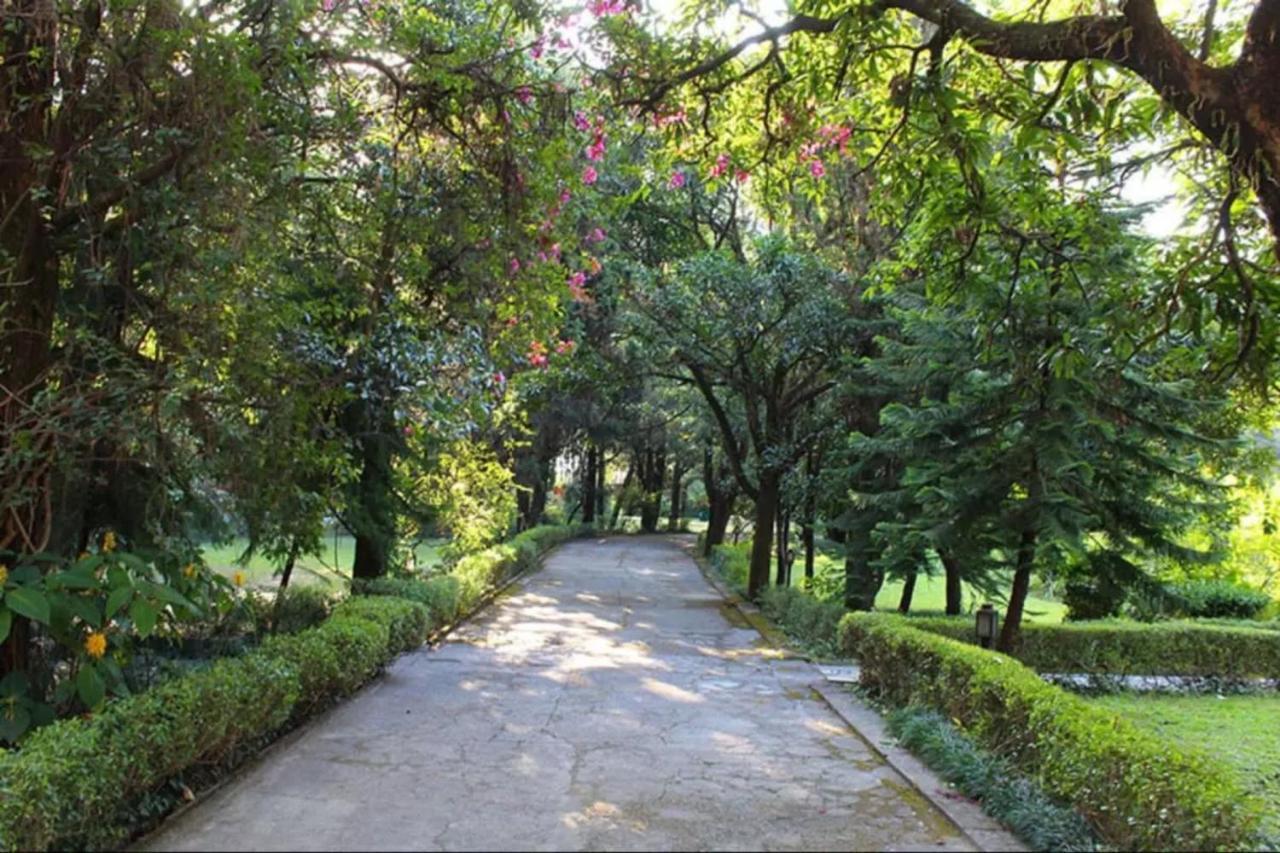 Hotel Welcomheritage Taragarh Palace Pālampur Esterno foto